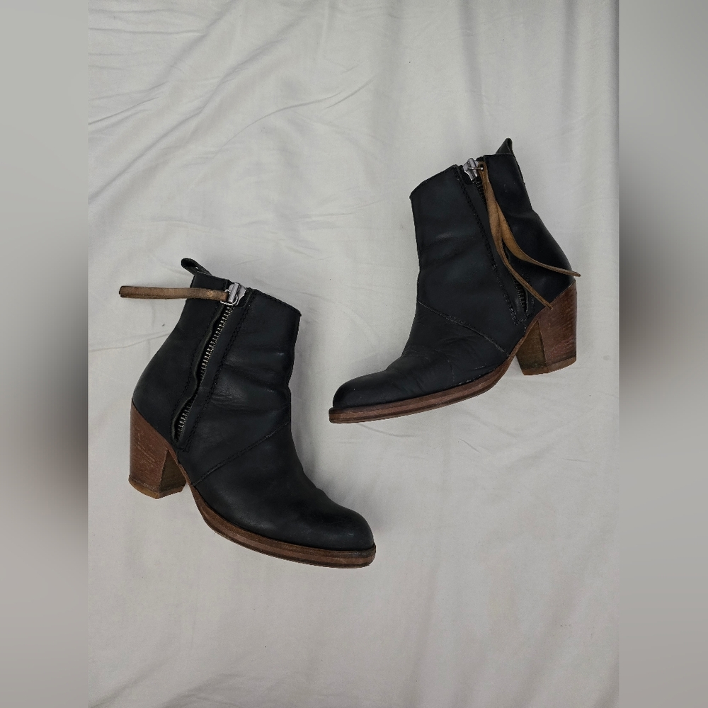 Women’s Acne Studios Pistol Ankle Boots 36